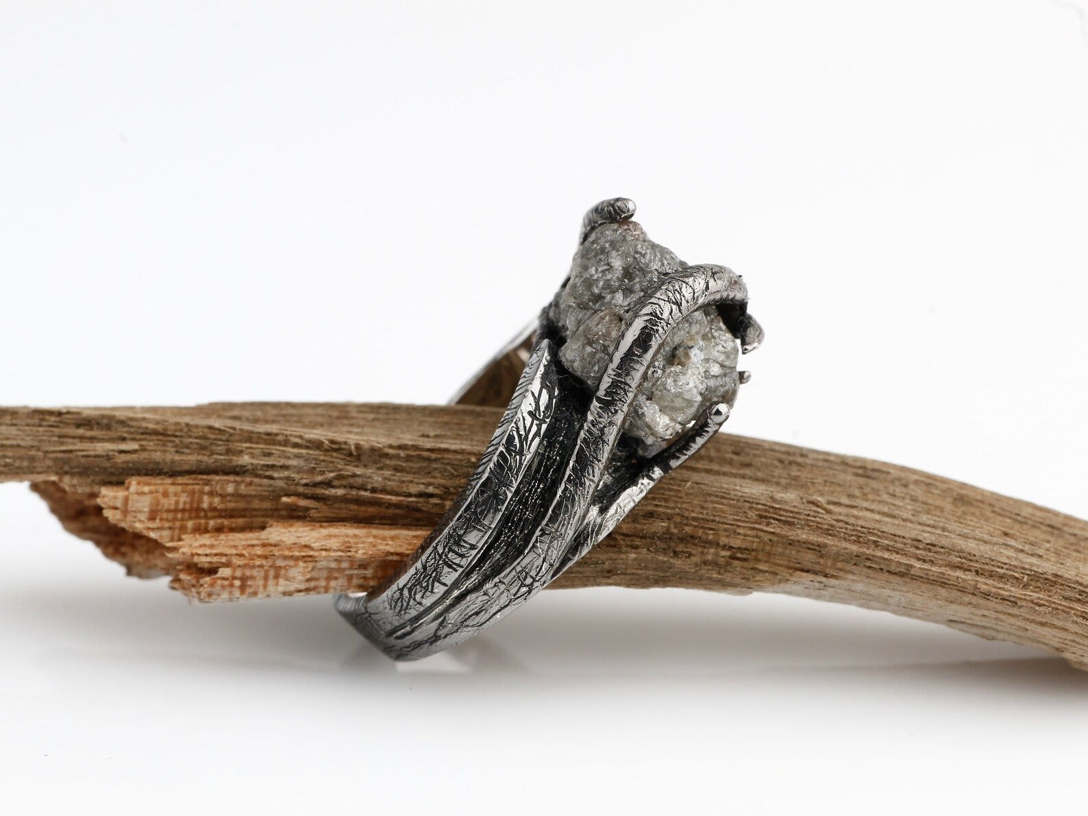 7.60 Ct Salt and Pepper Raw Diamond Ring, 14k Gold Engagement Ring, Natural Gray Rough Diamond Ring, Gift for Women