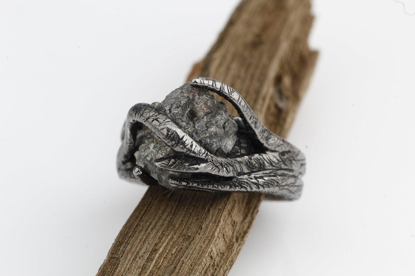 7.60 Ct Salt and Pepper Raw Diamond Ring, 14k Gold Engagement Ring, Natural Gray Rough Diamond Ring, Gift for Women