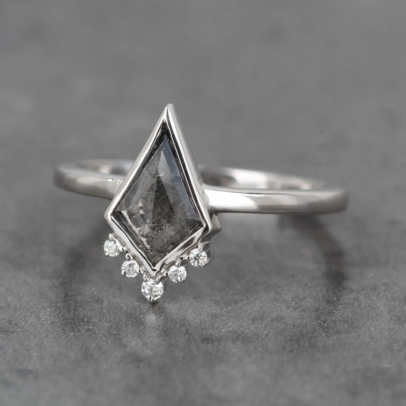 Salt and Pepper Diamond Ring, 14K White Gold Engagement Ring, Natural Kite Gray Diamond Ring, Gift for Her
