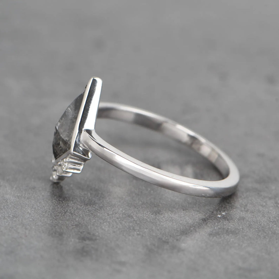 Salt and Pepper Diamond Ring, 14K White Gold Engagement Ring, Natural Kite Gray Diamond Ring, Gift for Her