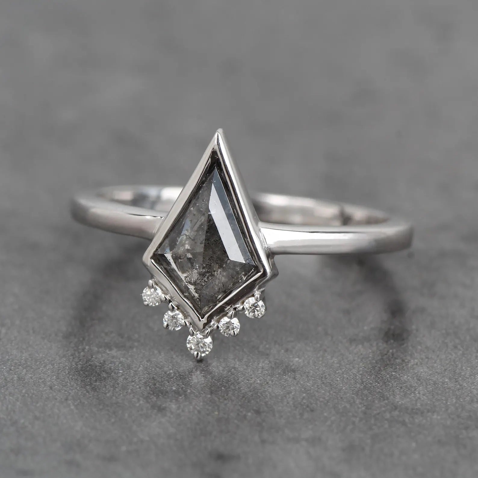Salt and Pepper Diamond Ring, 14K White Gold Engagement Ring, Natural Kite Gray Diamond Ring, Gift for Her