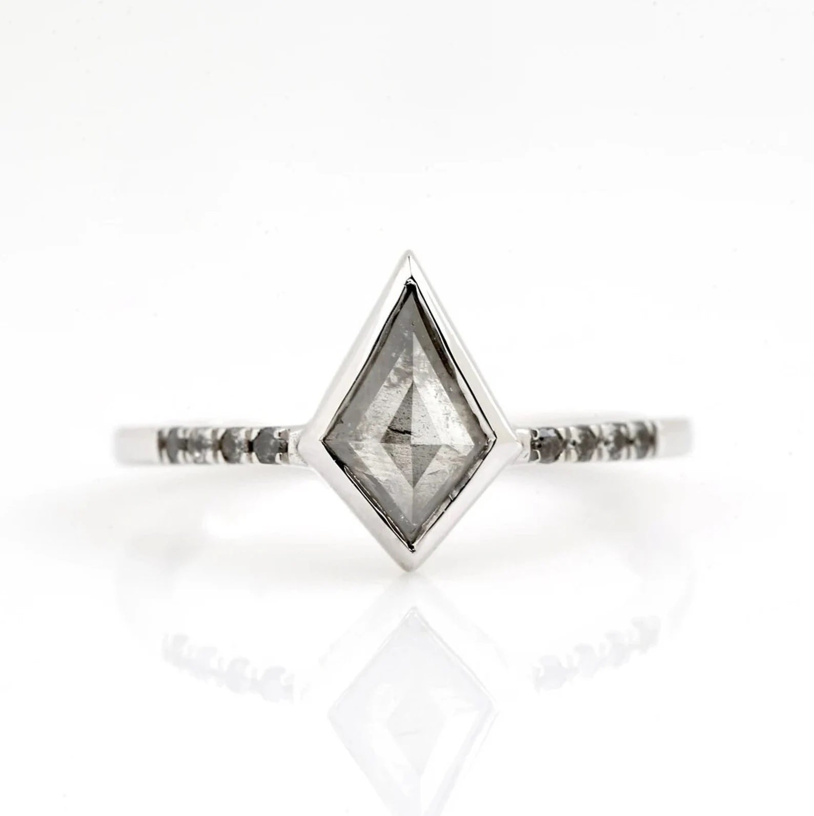 Salt and Pepper Diamond Ring, 14K White Gold Engagement Ring, Natural Kite Gray Diamond Bezel Ring, Gift for Her