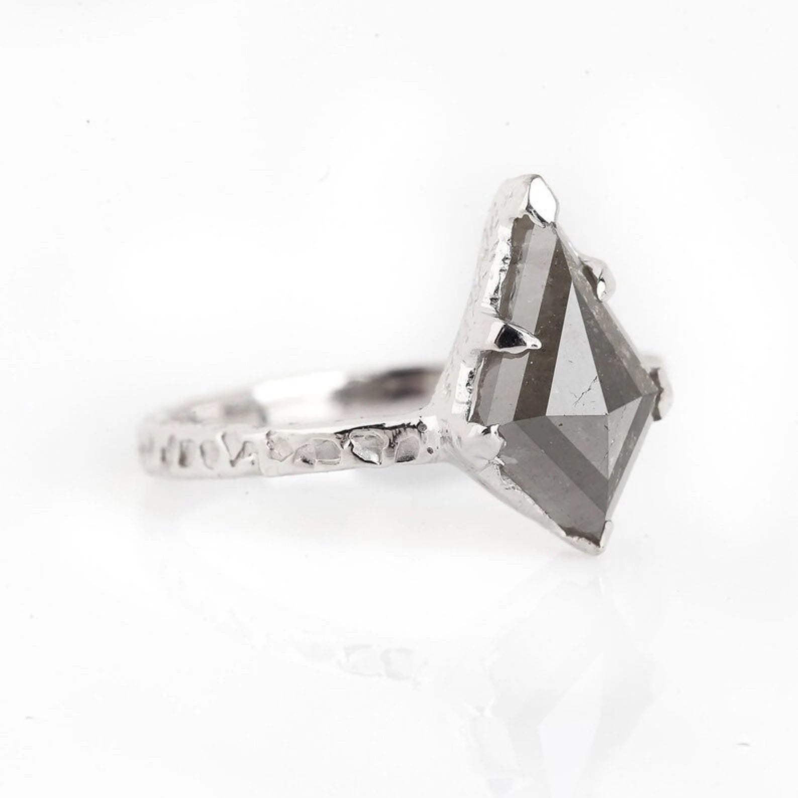 Salt and Pepper Diamond Ring, 14K Gold Engagement Ring, Natural Kite Gray Diamond Ring, Gift for Women