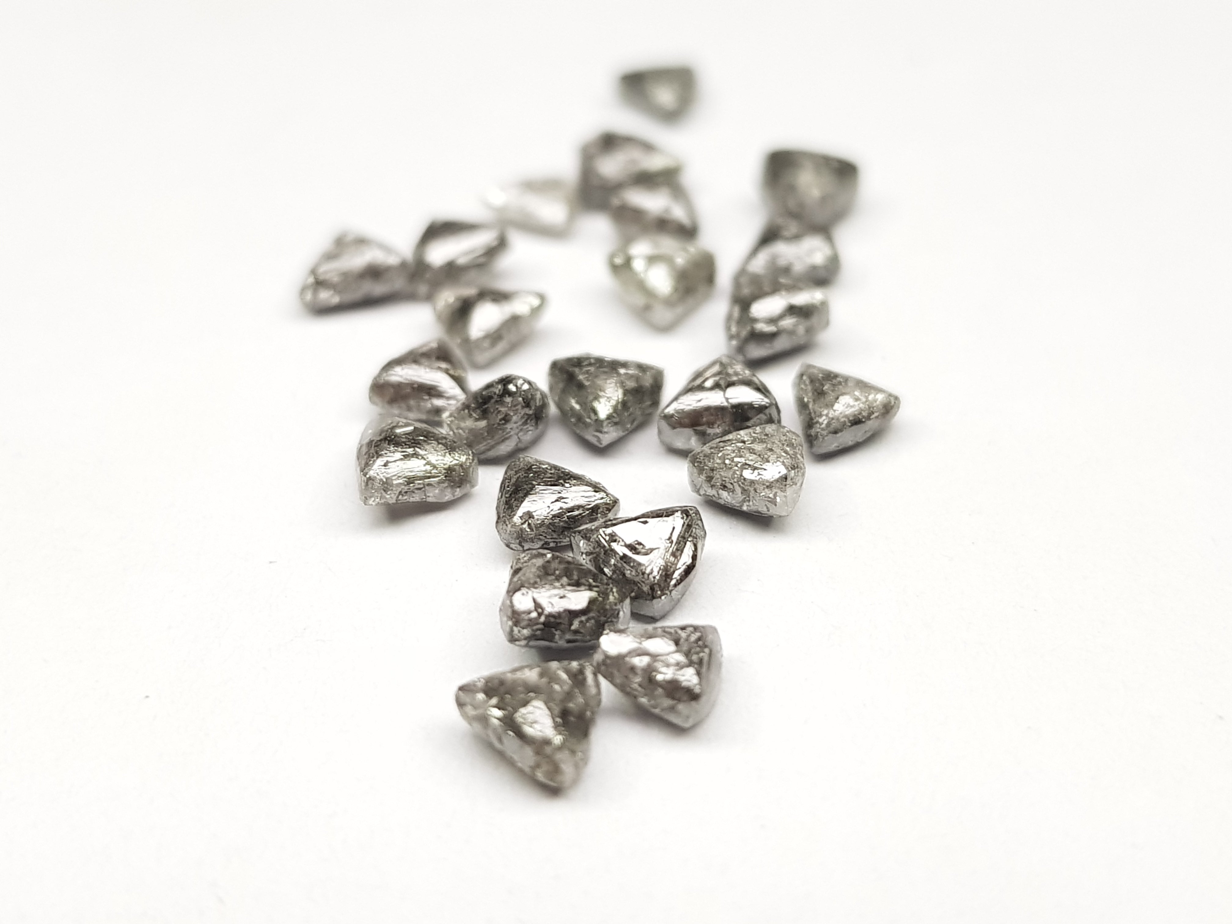 Salt And Pepper Diamond 2.05 Ct 3.00-4.00 MM Triangle Rough Loose Diamond For Engagement & Wedding Ring