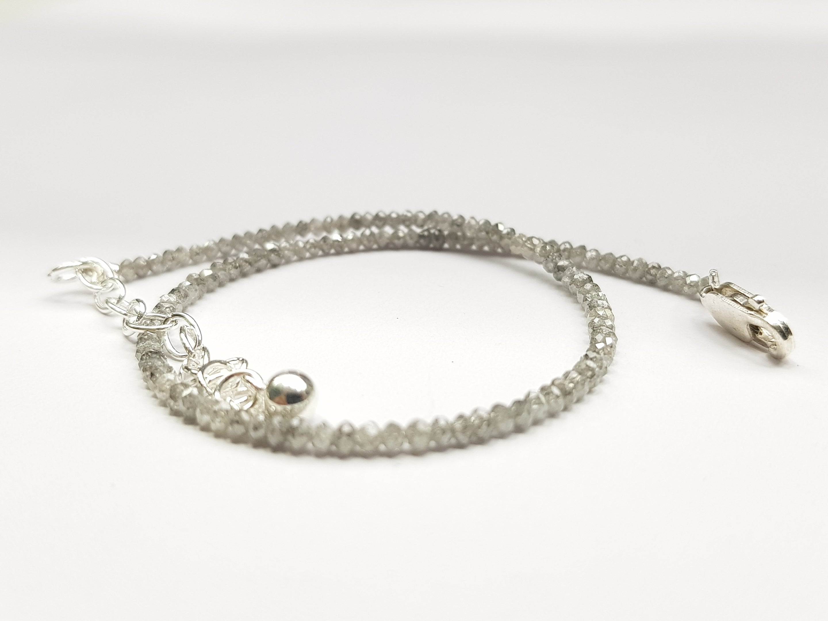 Salt and Pepper Diamonds Beads, Gorgeous Fancy Grey Round Diamonds Beads 7 Inch Bracelet 7.00 Carat