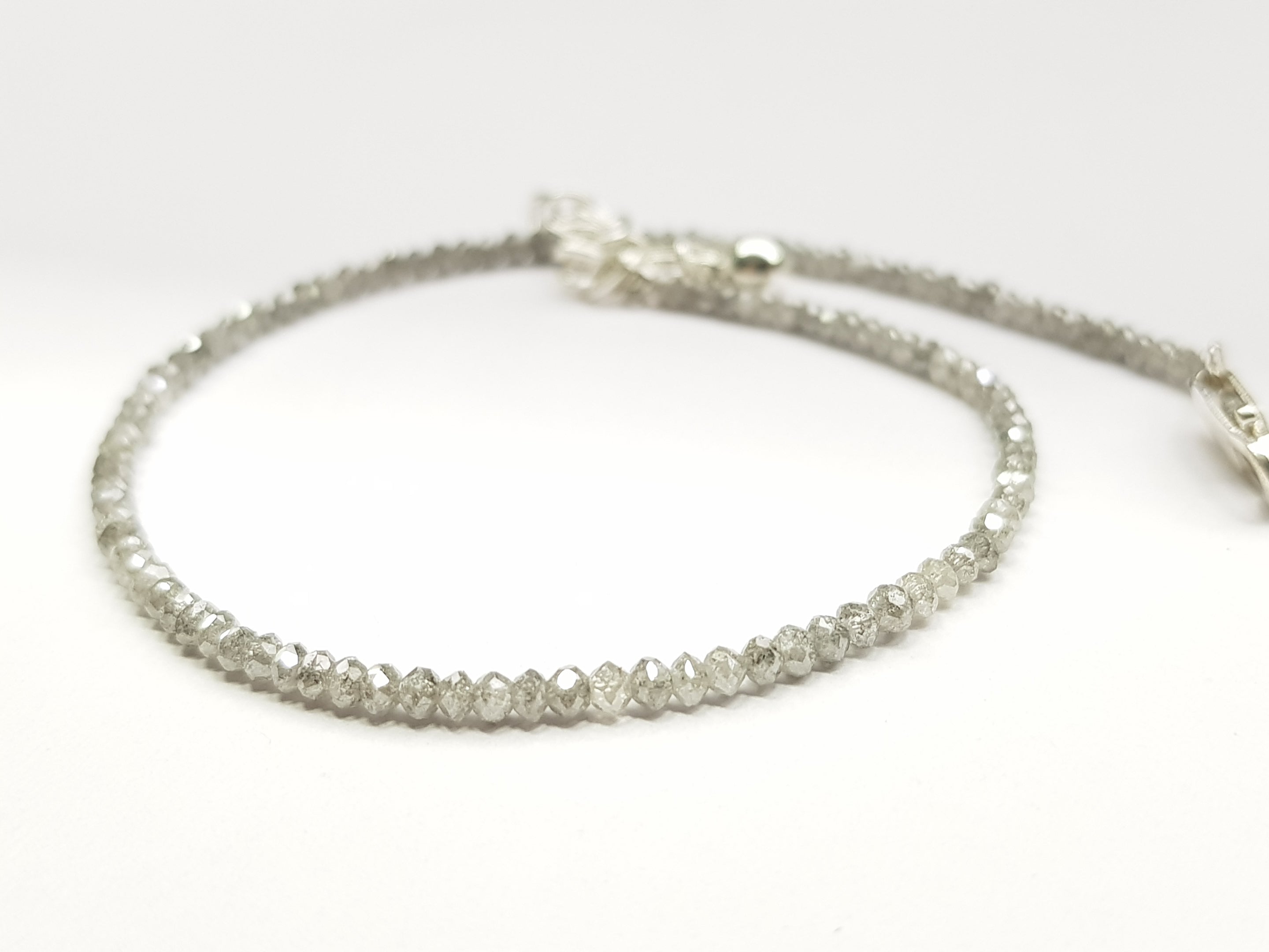 Salt and Pepper Diamonds Beads, Gorgeous Fancy Grey Round Diamonds Beads 7 Inch Bracelet 7.00 Carat