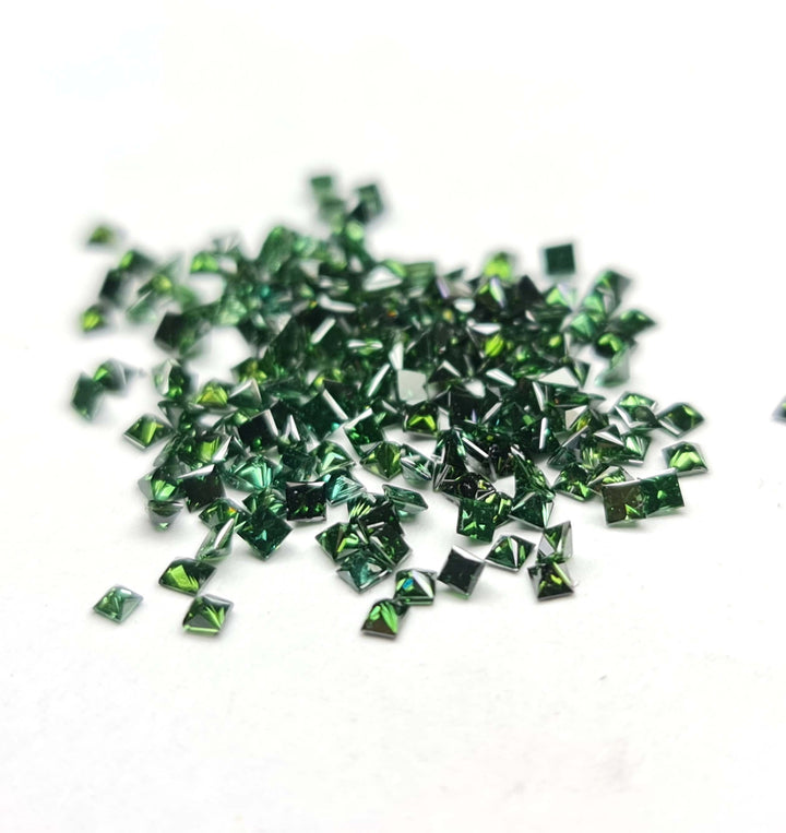 1.00 Carat Natural Green Princess Cut Loose Diamonds (1.50-2.00 mm)