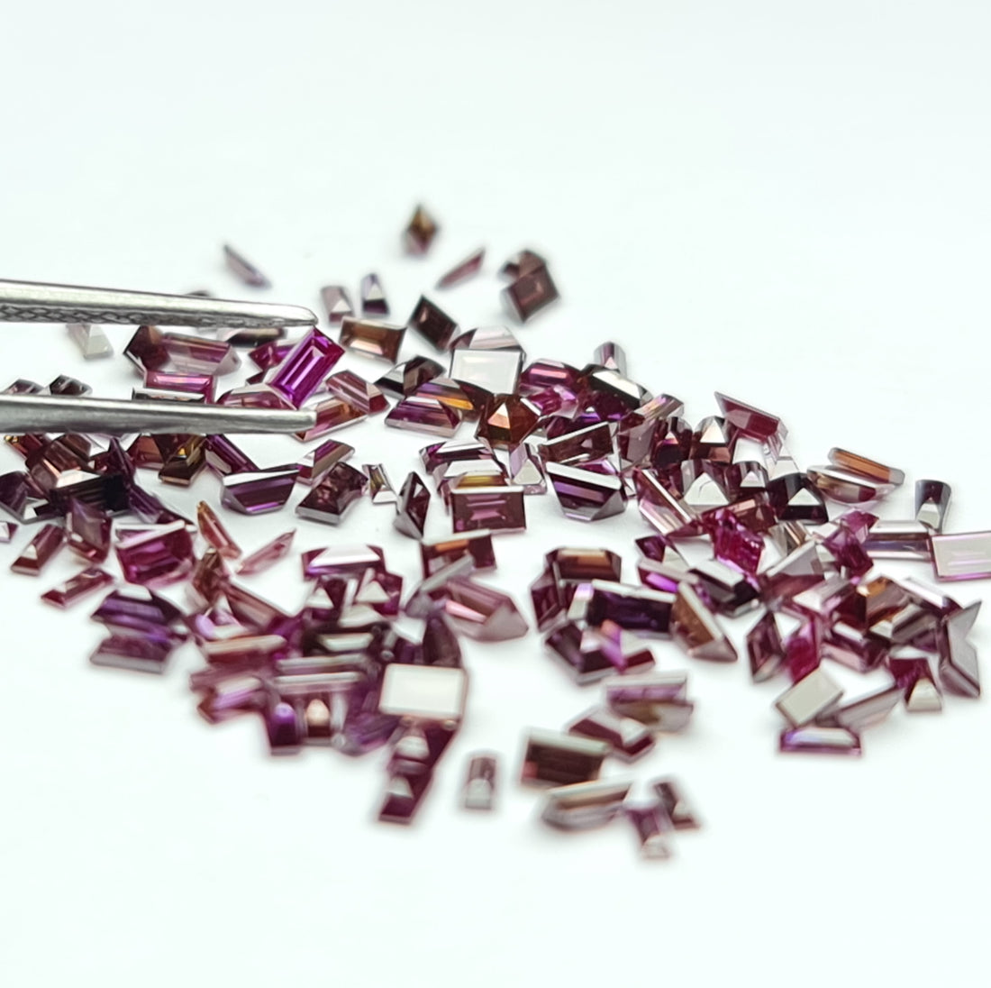 1.00 ct 1.50-2.00 MM Natural Pink Color Baguette Loose Diamond for Jewelry