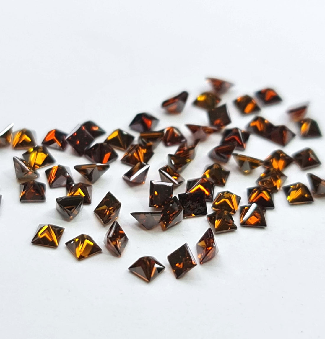 1.00 Carat Brown Princess Cut Loose Diamonds (1.50-2.00 mm)