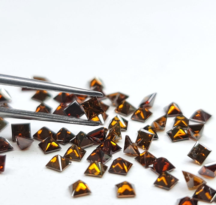 1.00 Carat Brown Princess Cut Loose Diamonds (1.50-2.00 mm)