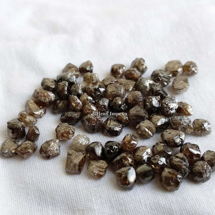 5.00 Ct 2.00-4.00 MM Natural Brown Color Raw Rough Loose Diamond for Jewelry