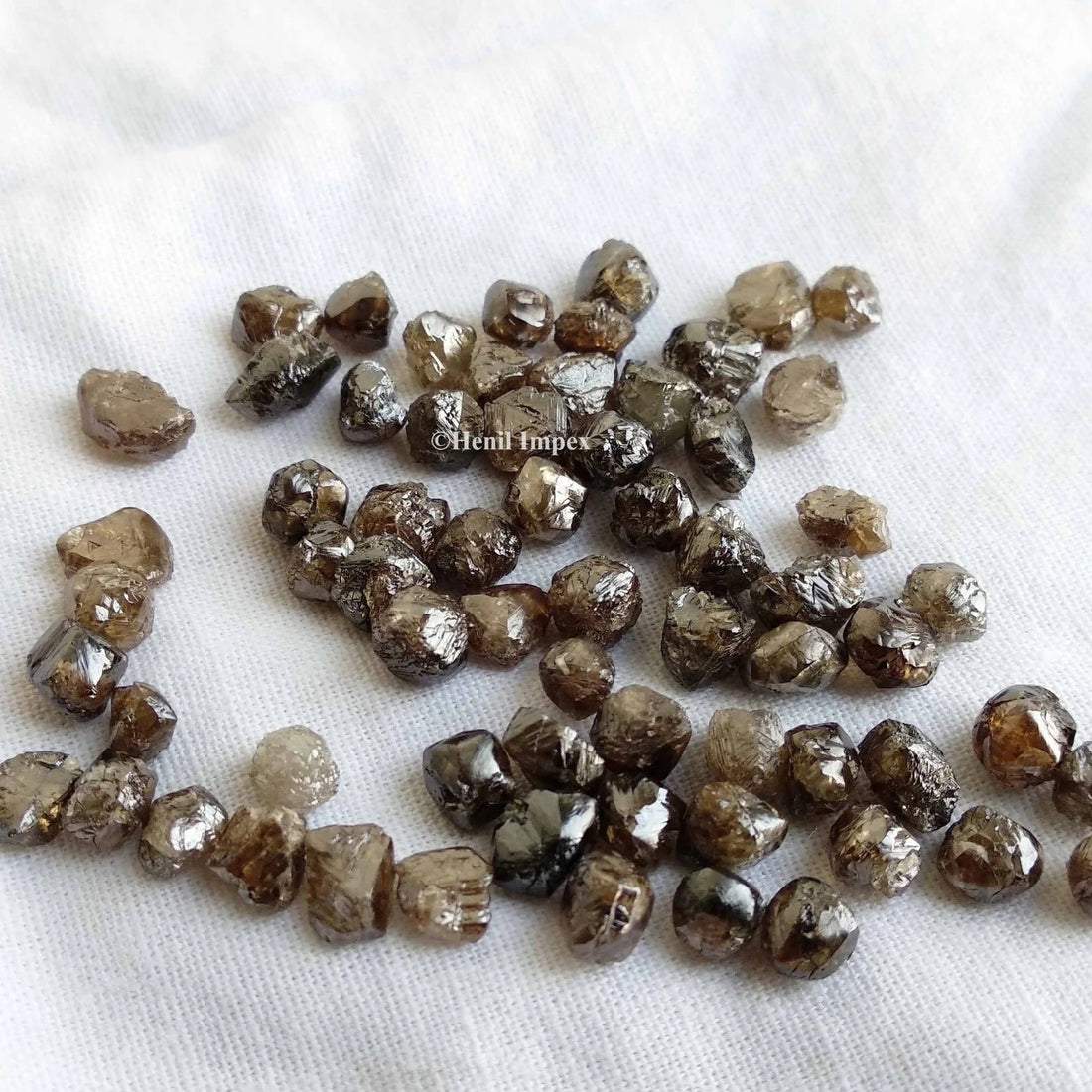 5.00 Ct 3.00-4.50 MM Natural Brown Color Raw Rough Loose Diamond for Jewelry