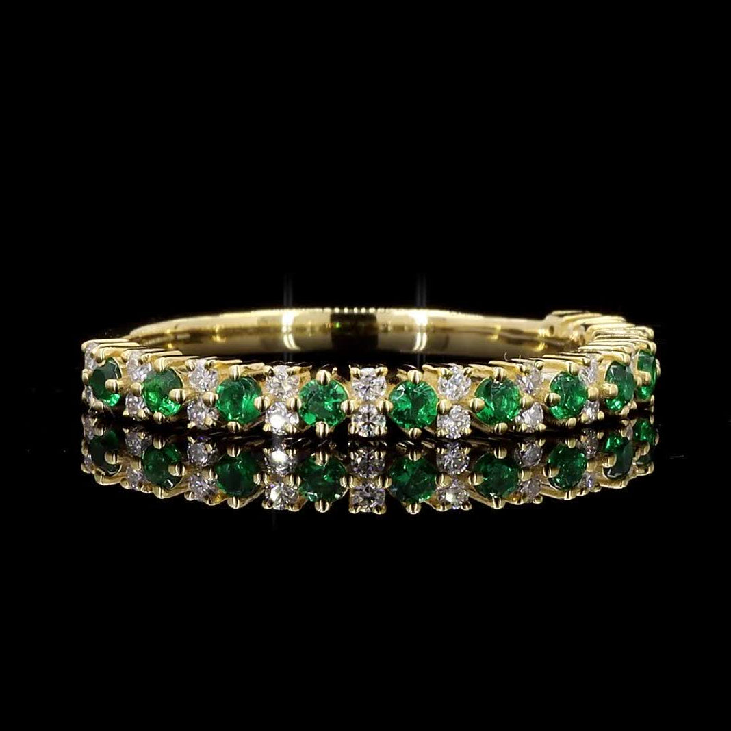 White Diamond Band, Natural Green Round Diamond 14k Gold Ring, Gift for Women