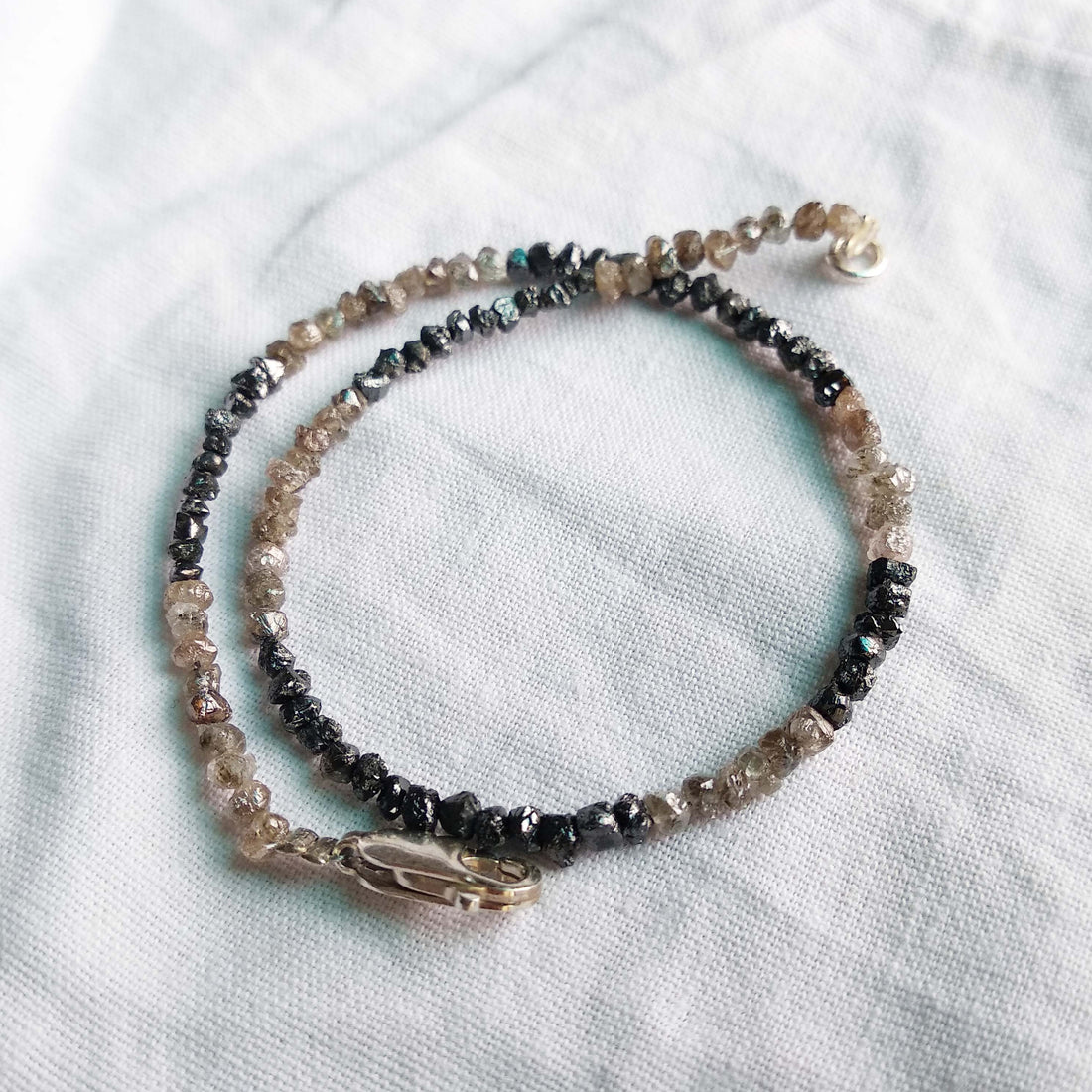 8.00 Cts 1.75 to 2.50 MM Natural Brown & Black Raw Rough Diamonds Beads 6.50" Bracelet wt Silver Clasp