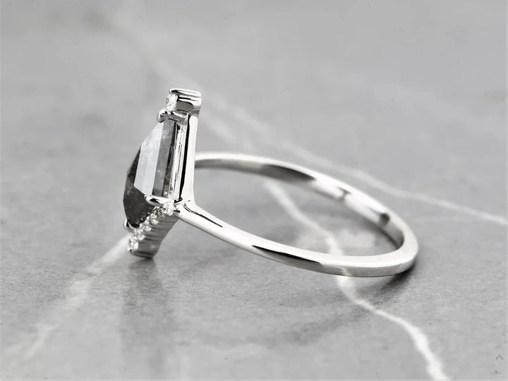 Salt and Pepper Diamond Ring, 14K Gold Engagement Ring, Natural Kite Gray Diamond Ring, Christmas Gift for Her