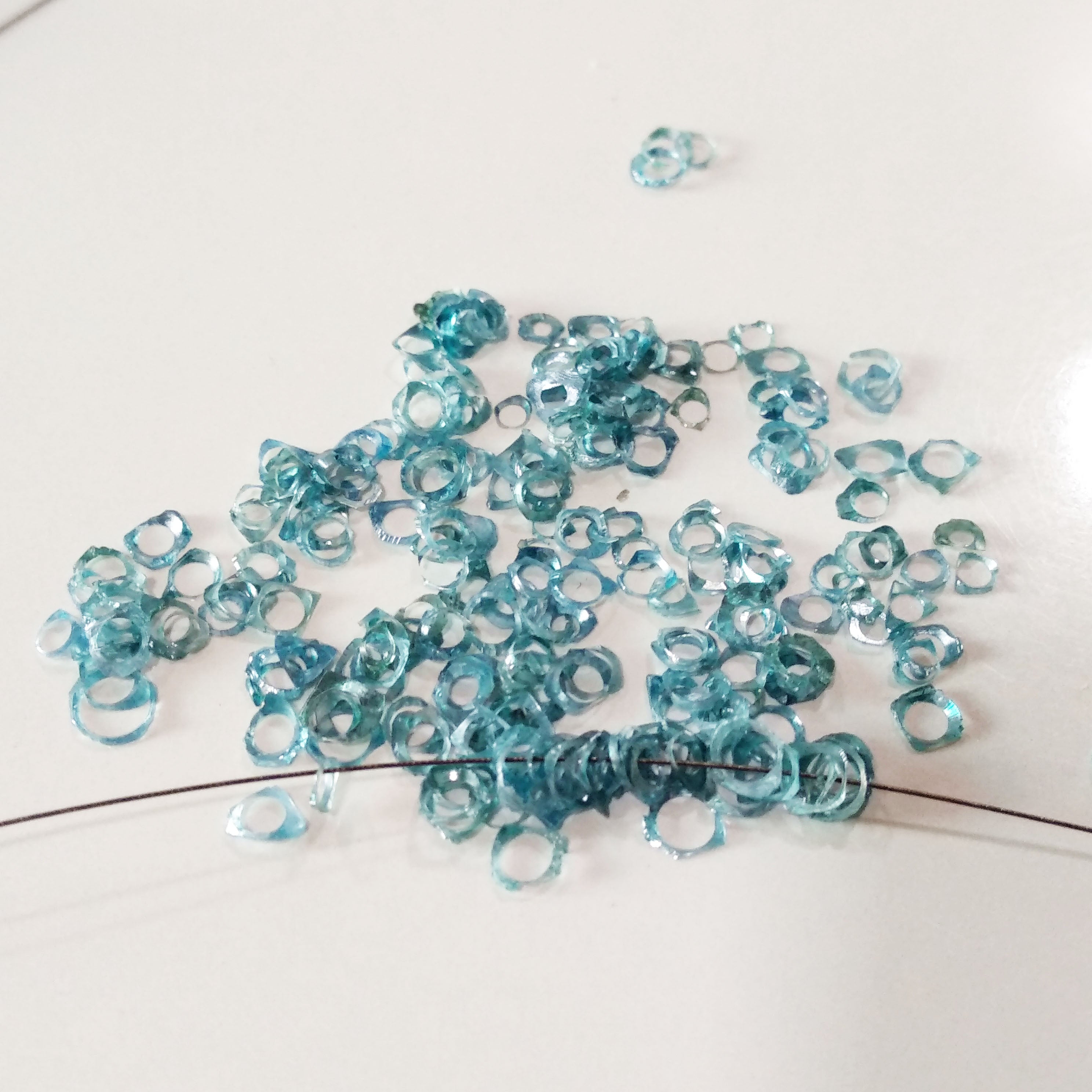 2.00 Cts Blue Rough Diamond, Gorgeous Natural Bangle Cut Raw Uncut Loose Diamond