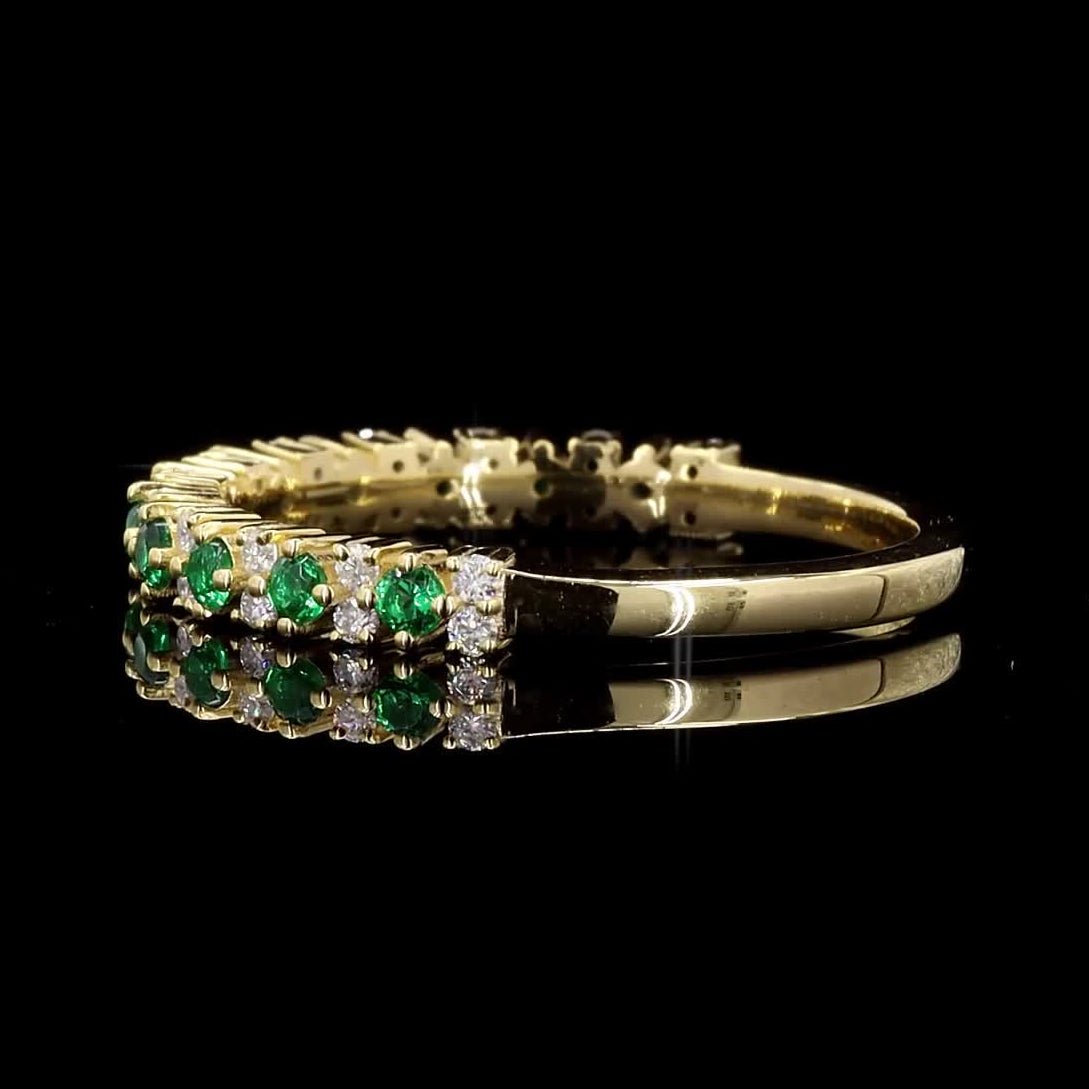 White Diamond Band, Natural Green Round Diamond 14k Gold Ring, Gift for Women