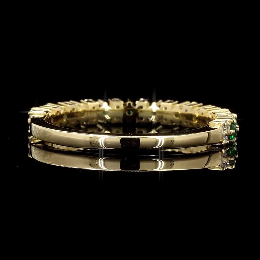 White Diamond Band, Natural Green Round Diamond 14k Gold Ring, Gift for Women