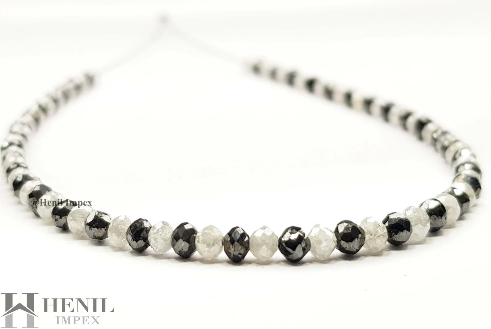 15 Cts Natural White Black Color Round Polished Loose Diamond Beads 16" Strand Necklace wt Silver Clasp