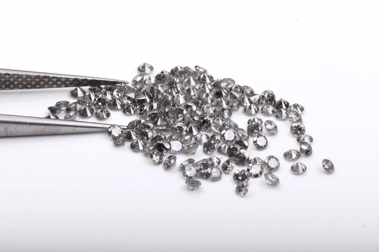 1.00 Ct Natural Salt and Pepper Round Cut Loose Diamond for Fine Jewelry