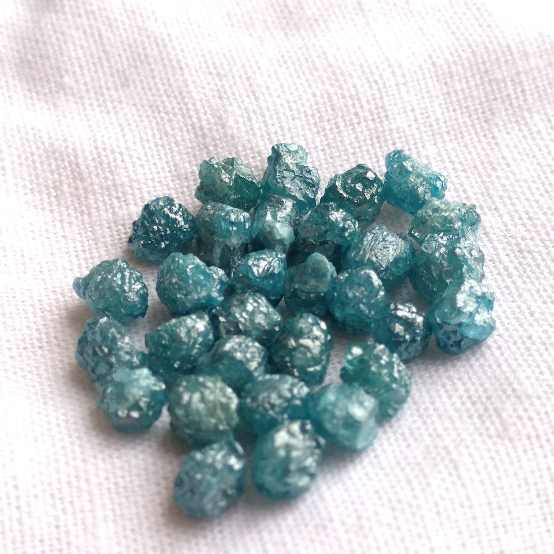 Blue Diamonds, 5.00 ct 2.0-3.0 mm Natural Blue Loose Raw Rough Diamond for Jewelry