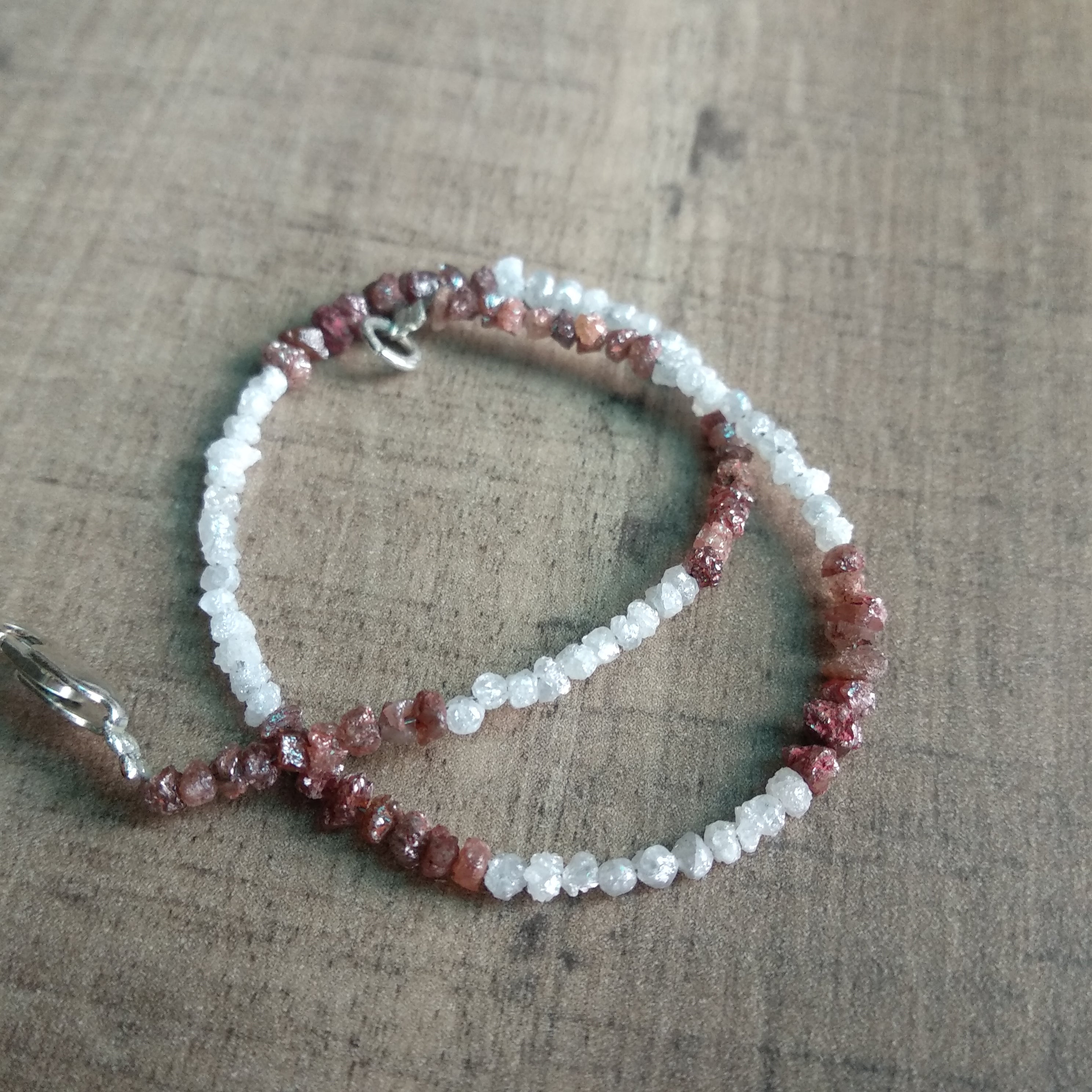 8.00 Carats White Red Color Rough Diamonds Beads 6.50" Bracelet wt Silver Clasp, Wholesale Loose Uncut Diamond