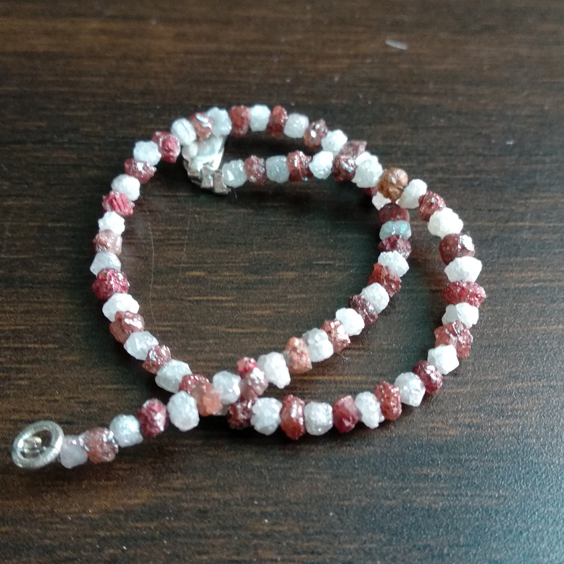 11+ ct Natural White & Red Color Rough Diamond Beads 6.50 Inch Bracelet / Strand wt Silver Clasp