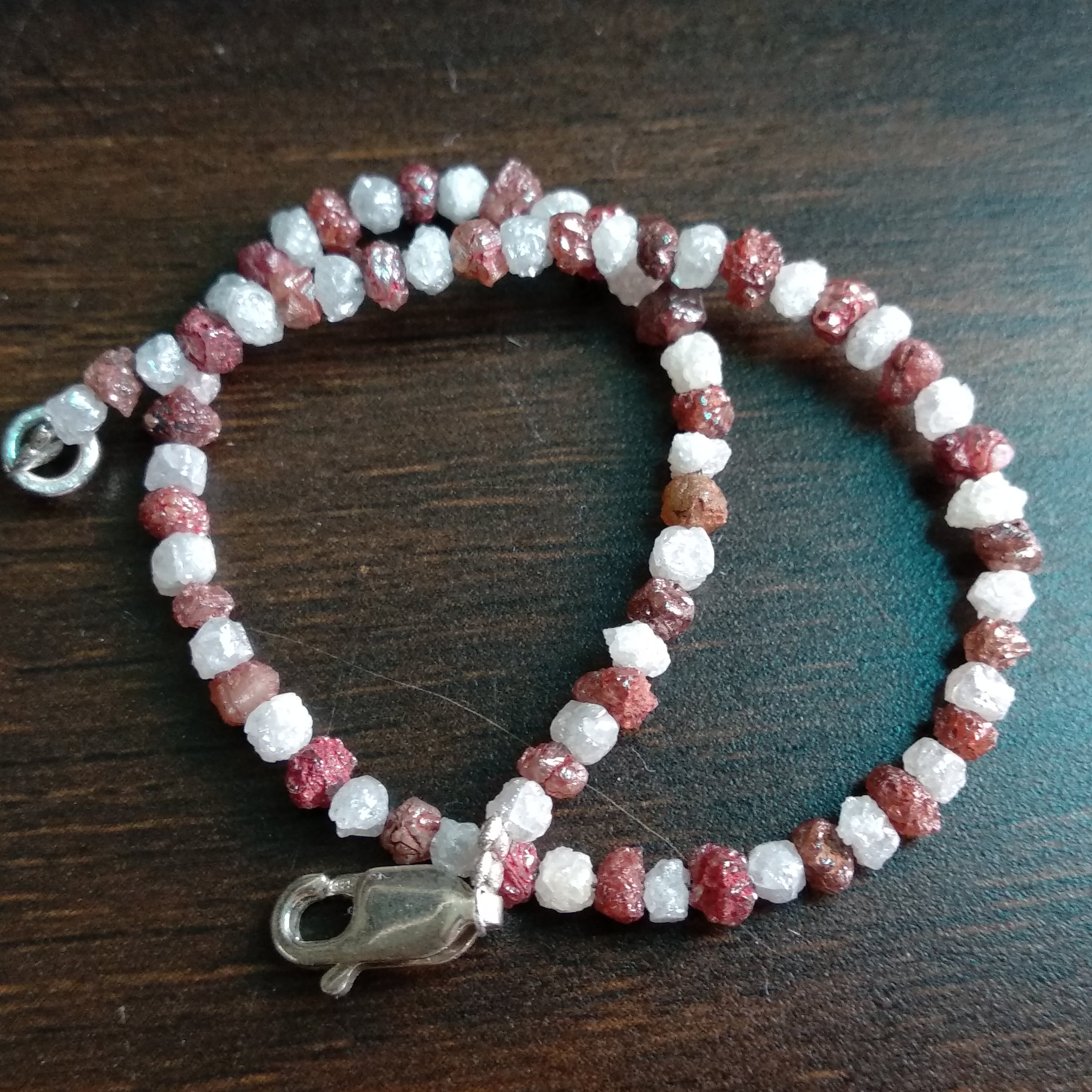 11+ ct Natural White & Red Color Rough Diamond Beads 6.50 Inch Bracelet / Strand wt Silver Clasp