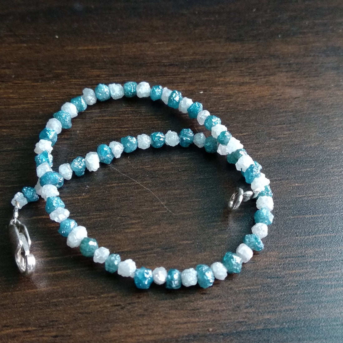 11+ Ct Natural Blue White Color Rough Diamond Beads 6.50 Inch Bracelet wt 925 Silver Clasp