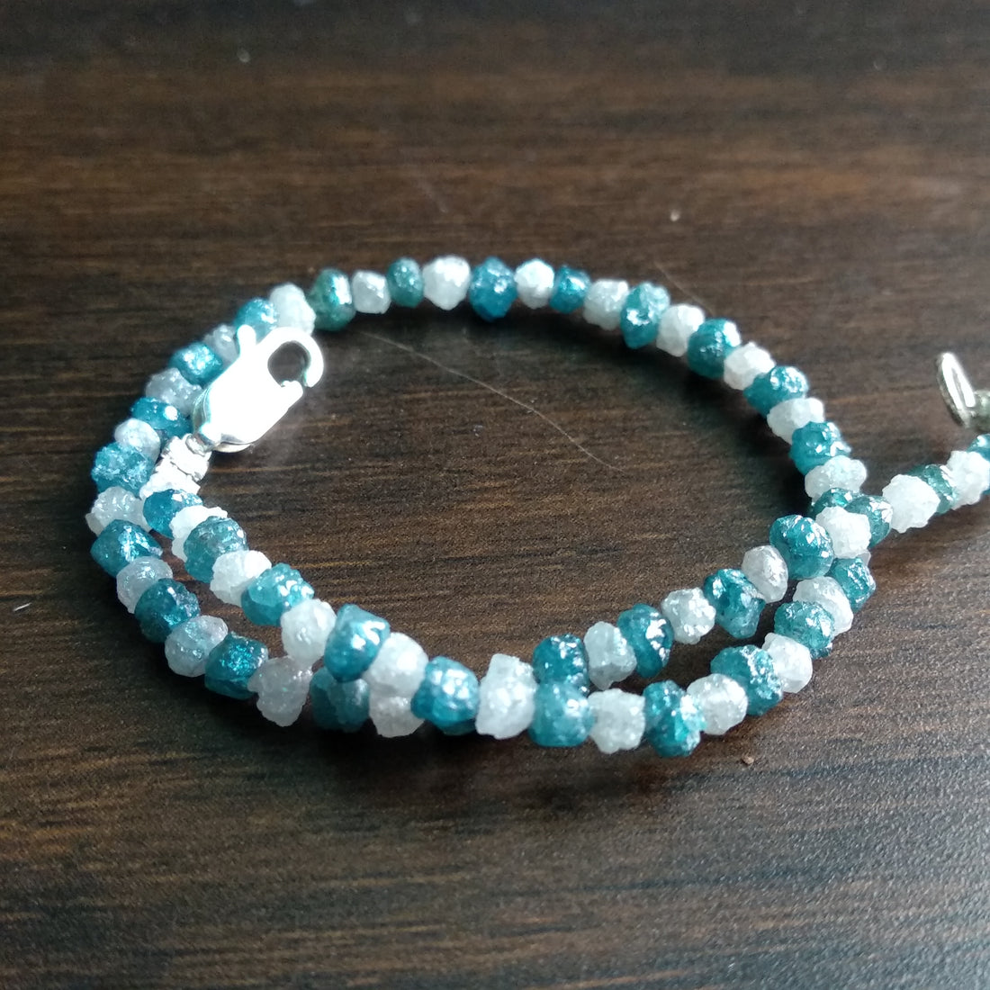 11+ Ct Natural Blue White Color Rough Diamond Beads 6.50 Inch Bracelet wt 925 Silver Clasp