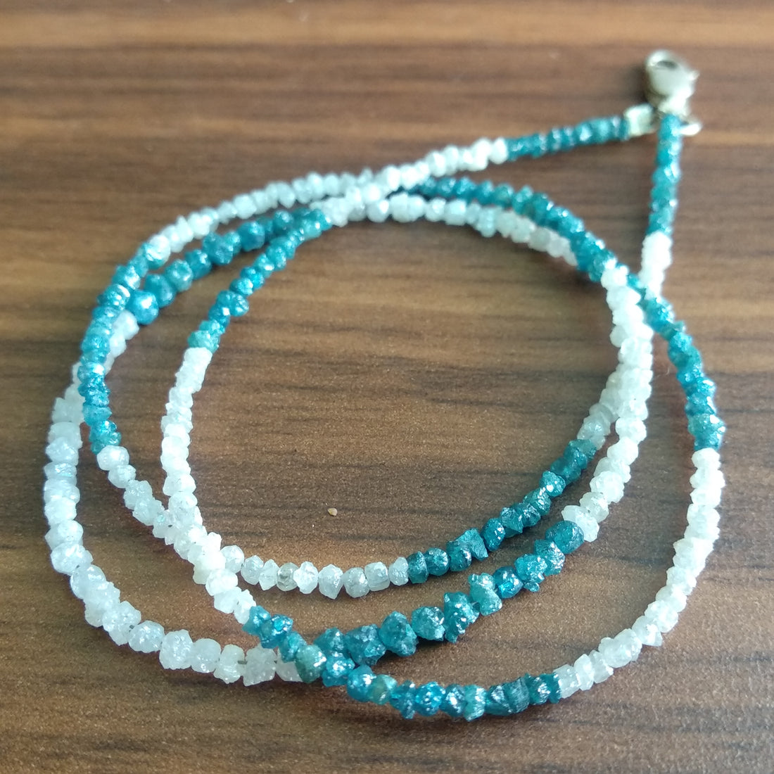 15 ct natural blue & white rough uncut loose diamond beads 16" strand chain wt silver clasp
