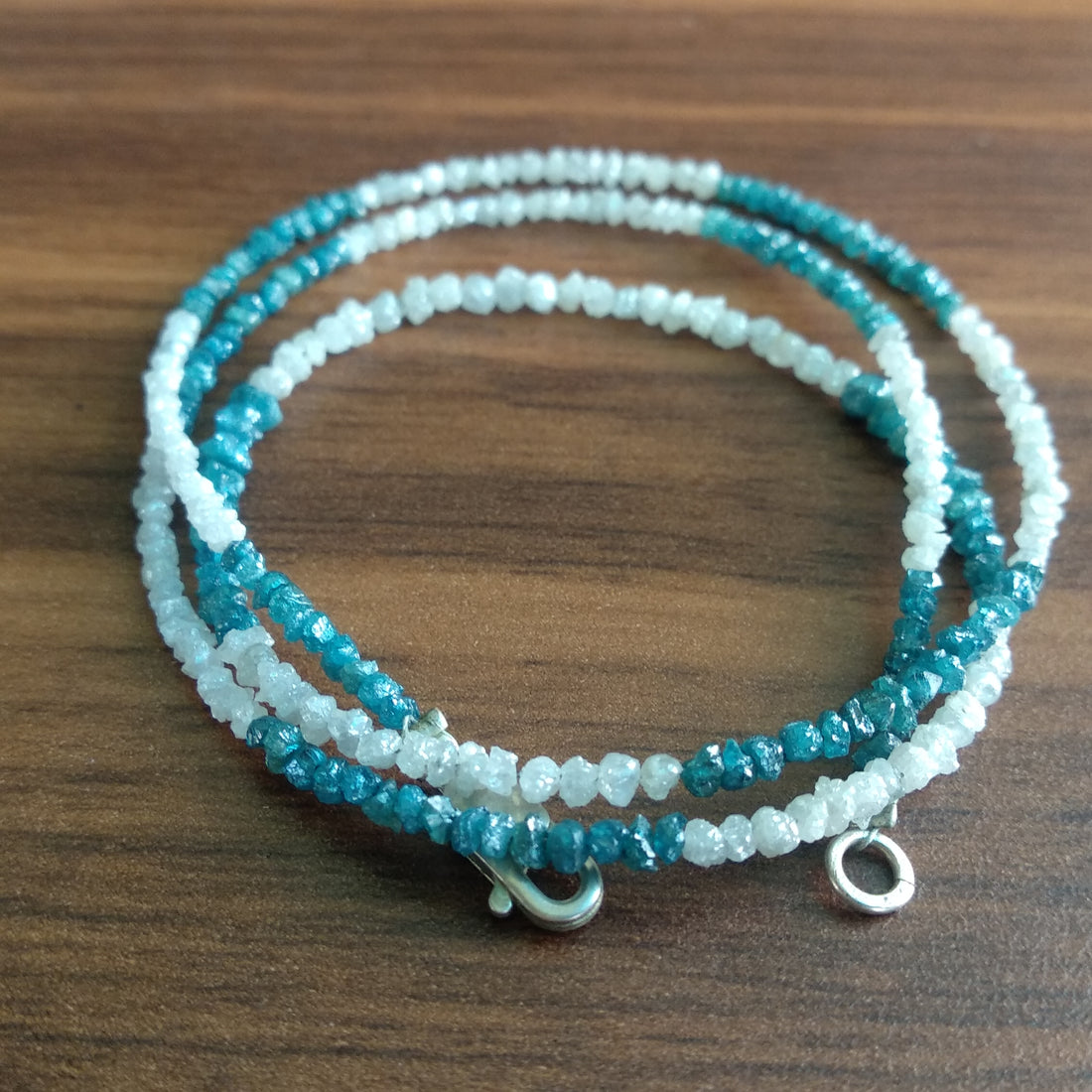 15 ct natural blue & white rough uncut loose diamond beads 16" strand chain wt silver clasp