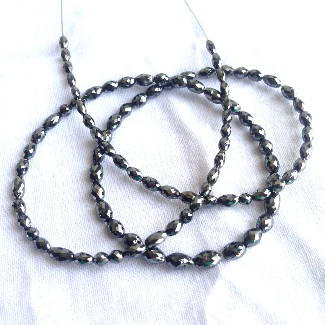 25+ Ct 2.0 to 3.5 MM Natural Black Polished Diamond Drum Cut Beads 16" Strand Necklace wt Gold Clasp