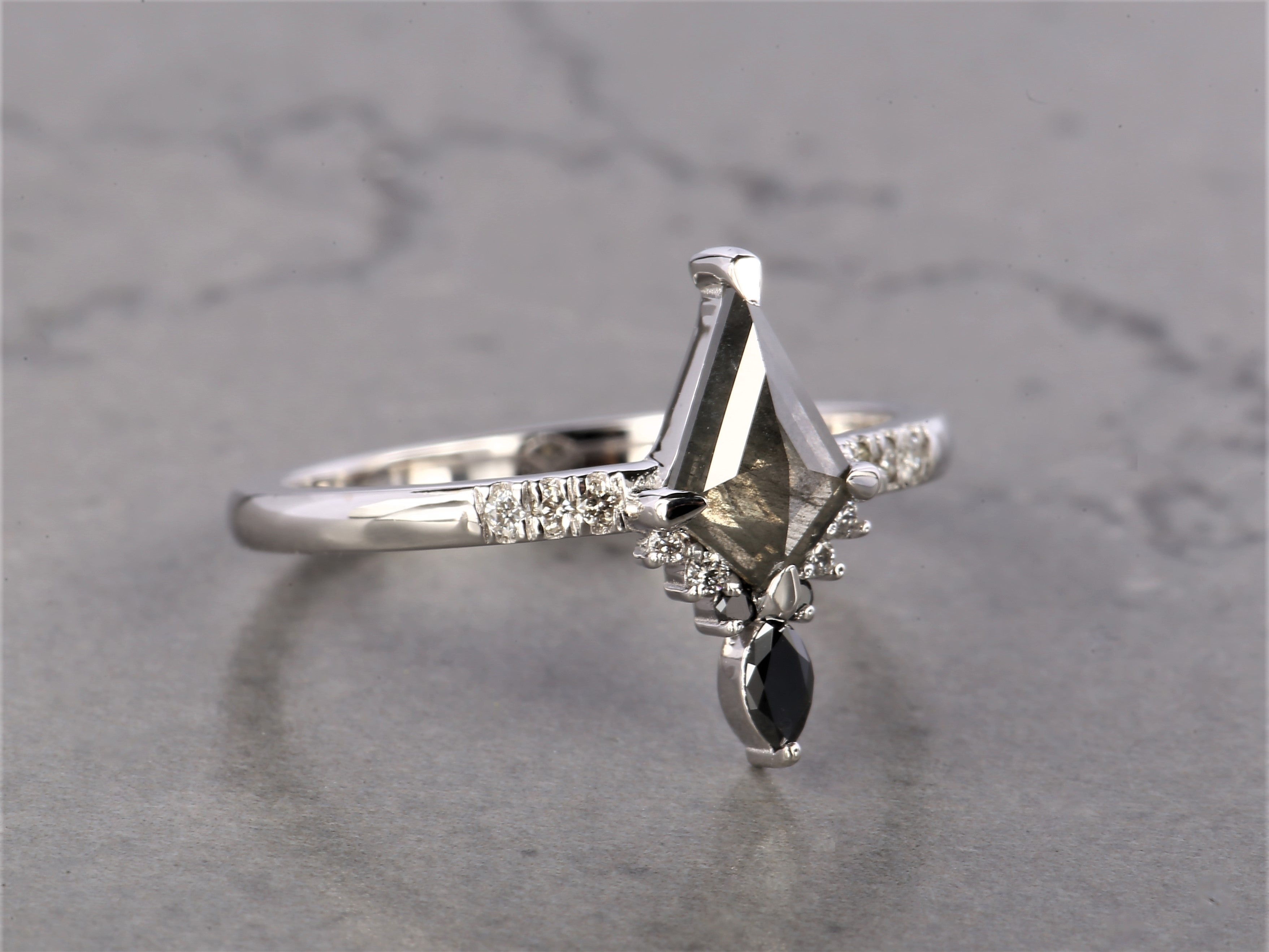 Salt and Pepper Diamond Ring, 14K Gold Engagement Ring, Natural Gray Kite Diamond Ring