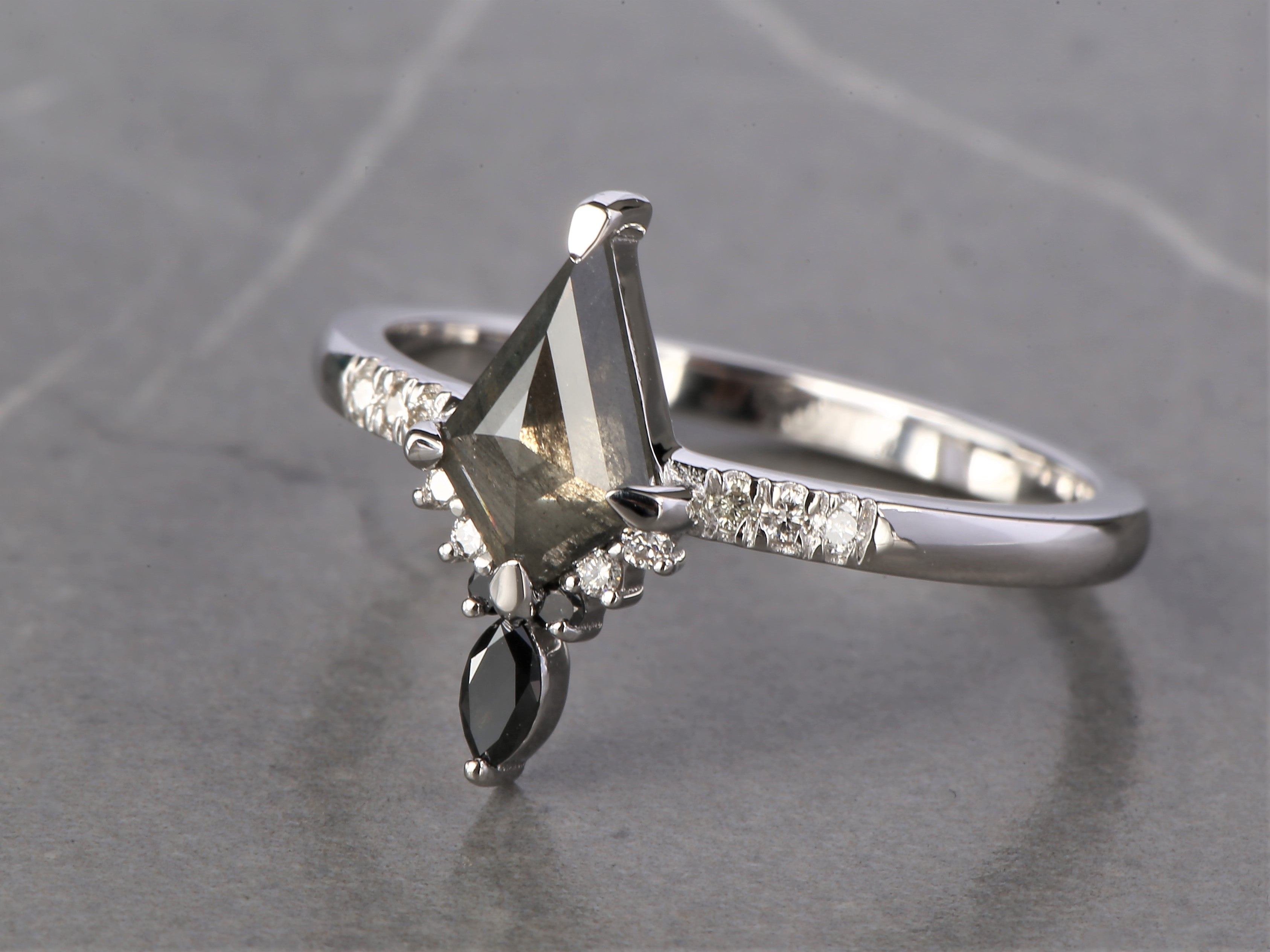 Salt and Pepper Diamond Ring, 14K Gold Engagement Ring, Natural Gray Kite Diamond Ring
