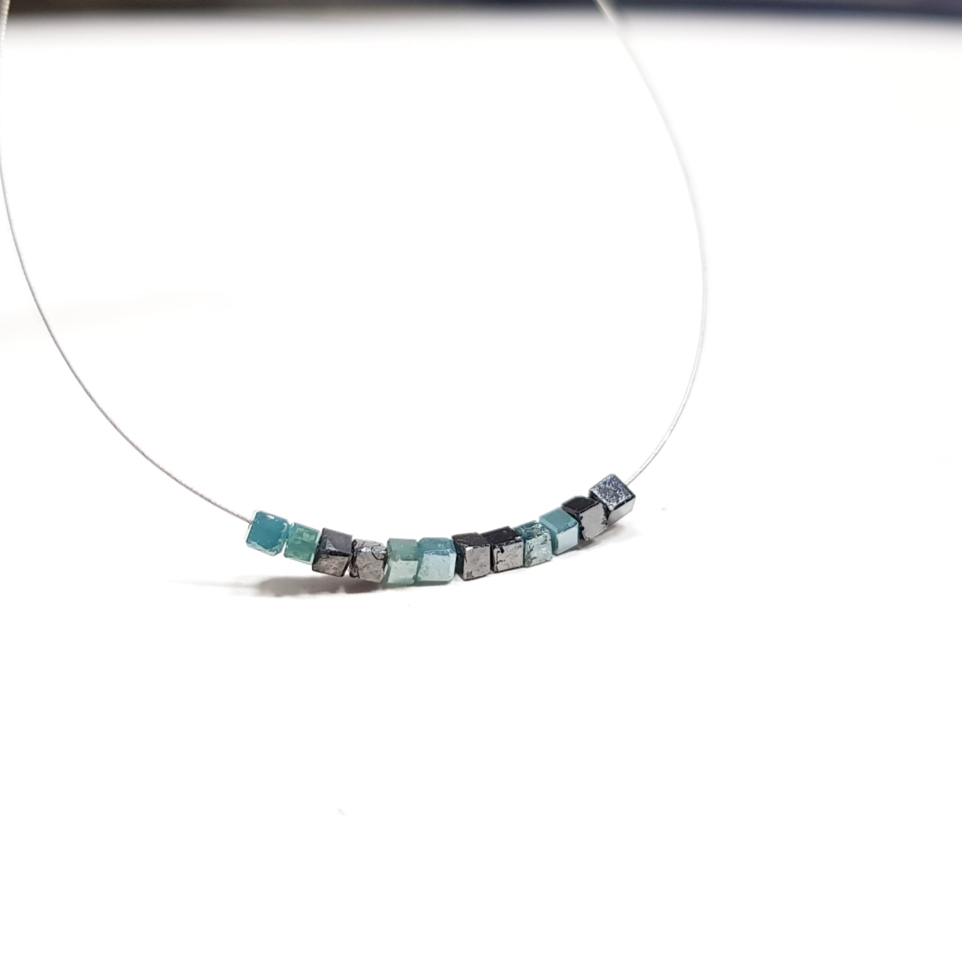 1.00 TCW Lot 1.50 to 2.00 MM Natural Black Blue Faceted Cube Loose Diamonds Beads with Drilled Hole, Sparkling Diamond Beads