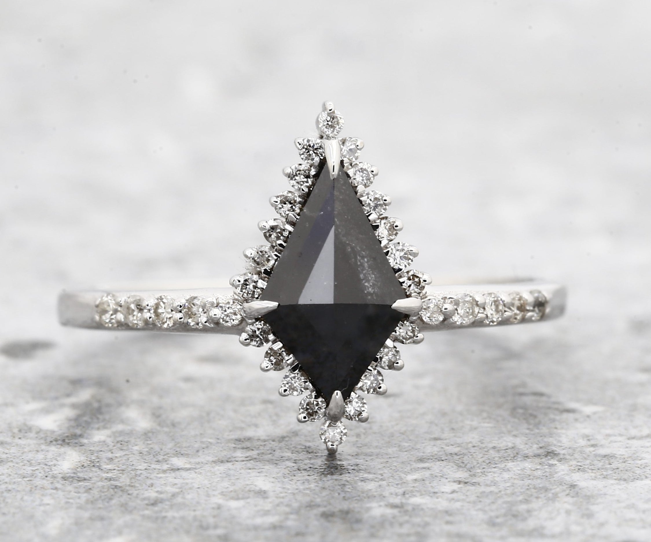 Kite Diamond Ring 14K Gold Anniversary Ring, Natural Black Diamond Engagement Ring, Gift for Her