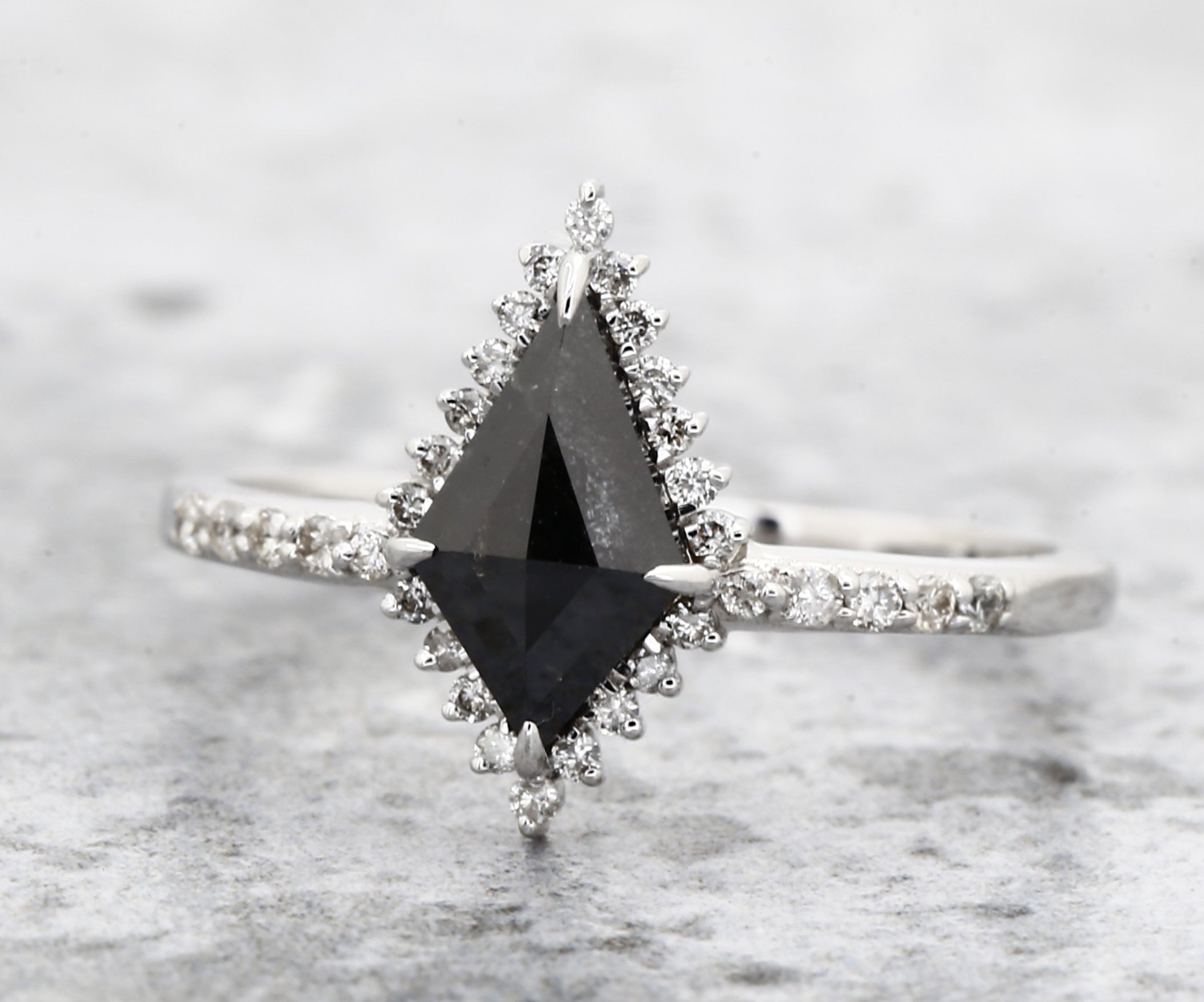 Kite Diamond Ring 14K Gold Anniversary Ring, Natural Black Diamond Engagement Ring, Gift for Her