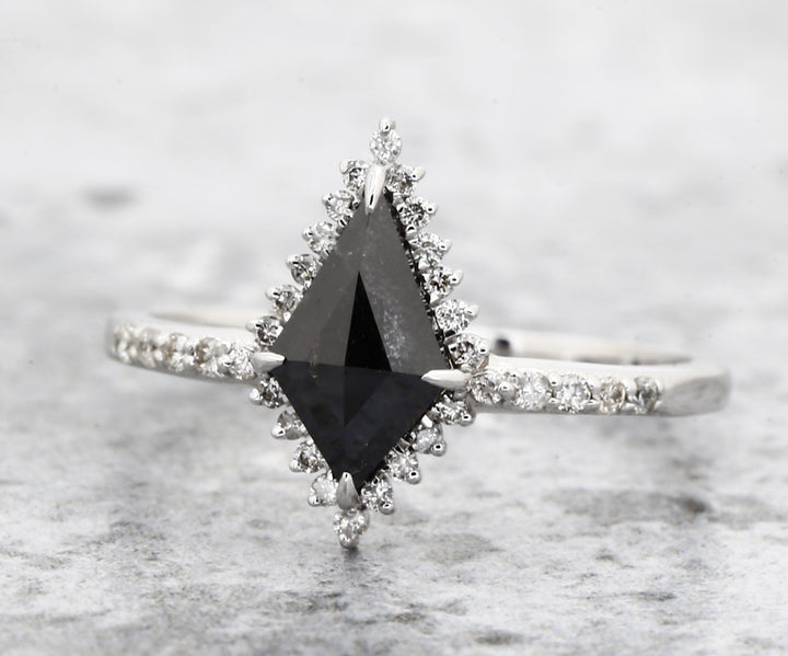 Kite Diamond Ring 14K Gold Anniversary Ring, Natural Black Diamond Engagement Ring, Gift for Her