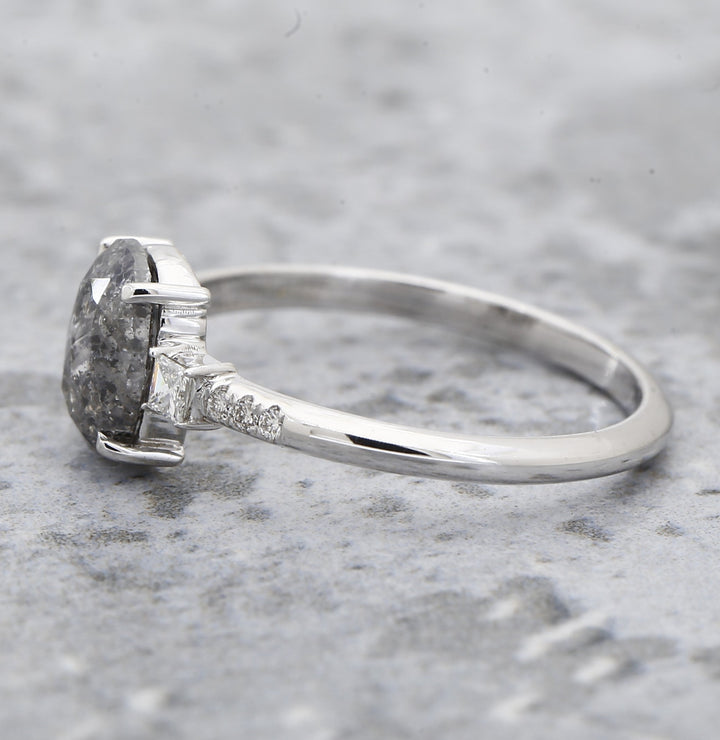 Salt and Pepper Oval Diamond Ring, 14k Gold Engagement Ring, Natural Princess Cut Diamond Ring, Gift for Her