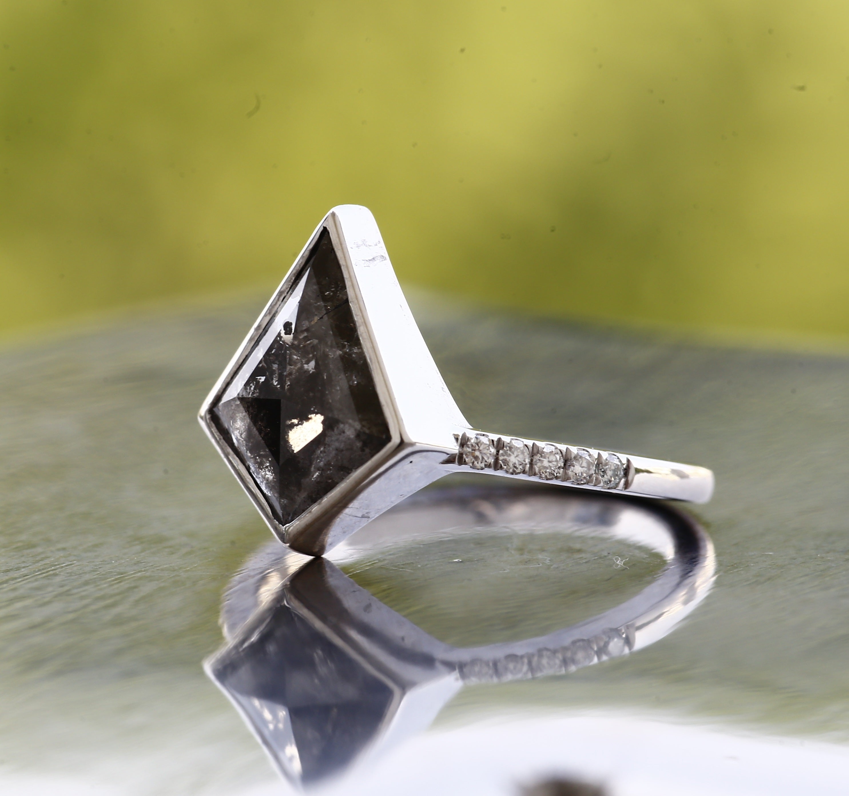 2.32 Ct Salt and Pepper Diamond Ring, 14K Gold Anniversary Ring, Natural Gray Kite Diamond Ring, Gift for Her
