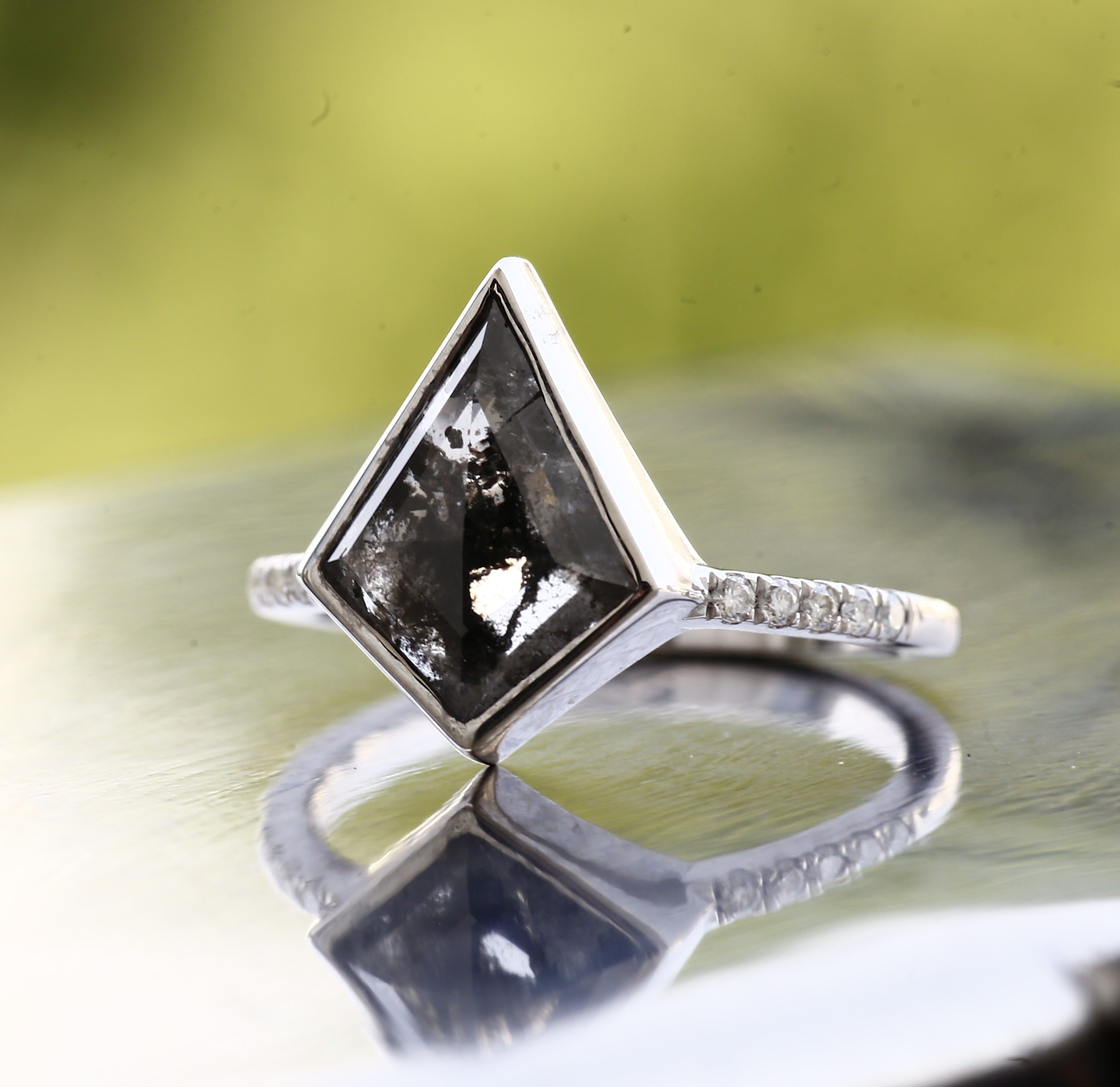 2.32 Ct Salt and Pepper Diamond Ring, 14K Gold Anniversary Ring, Natural Gray Kite Diamond Ring, Gift for Her