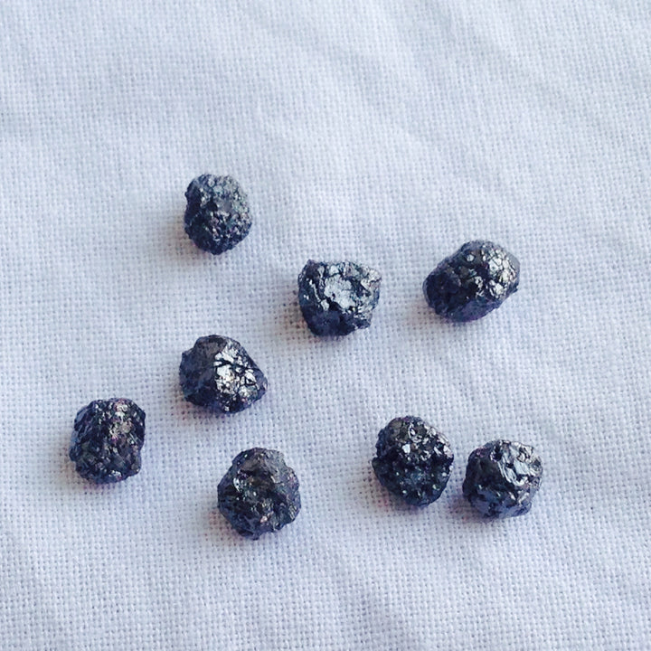 Natural Jet Black Raw Uncut Rough Loose Diamonds 4.00 to 5.00 MM Size Conflict Free Earth Mind 5.00 Carat Lot