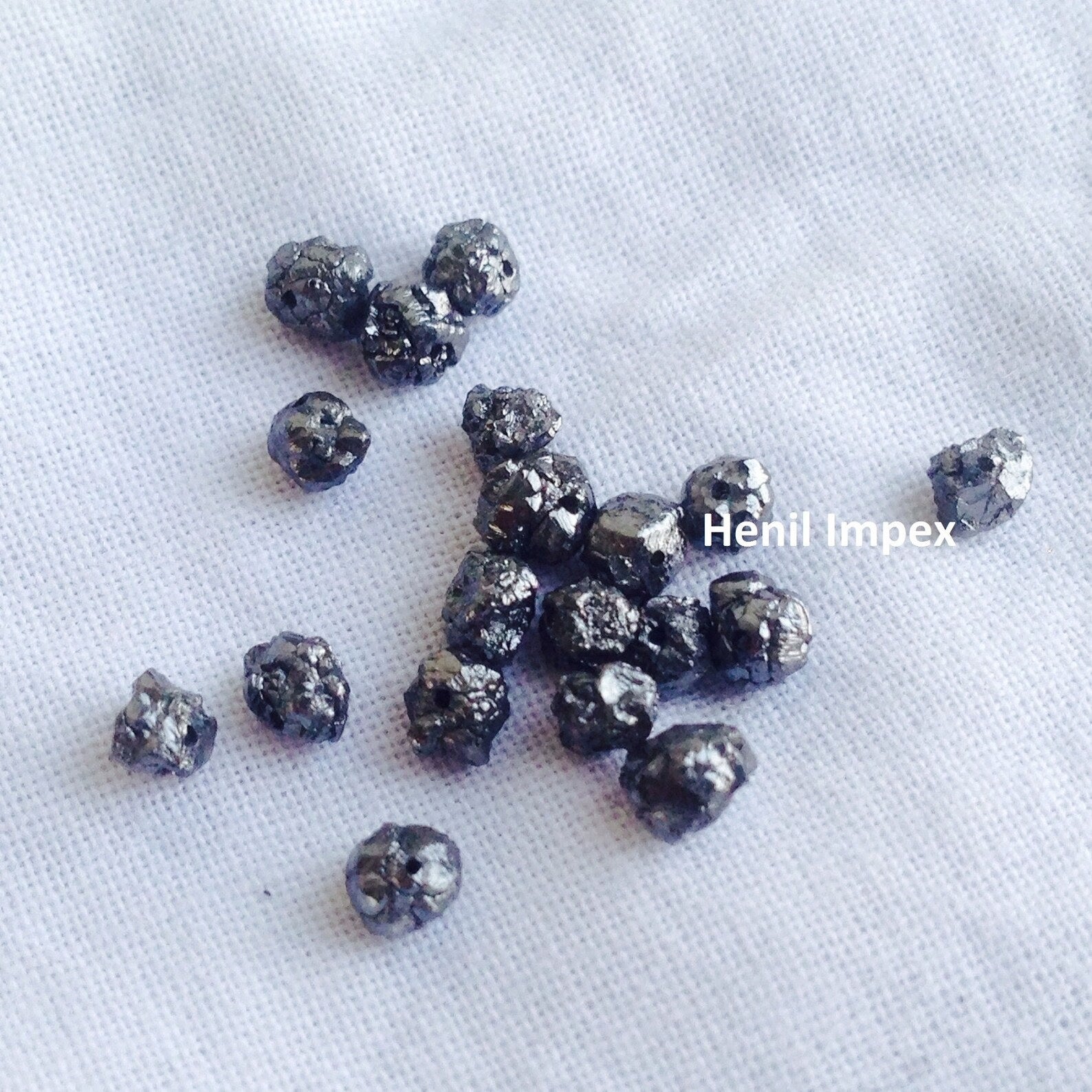 5.00 carat Lot 2.00-3.00 MM Size Natural Black Rough Diamonds, Fancy Black Color Raw Uncut Diamonds Beads Wt Drilled Hole