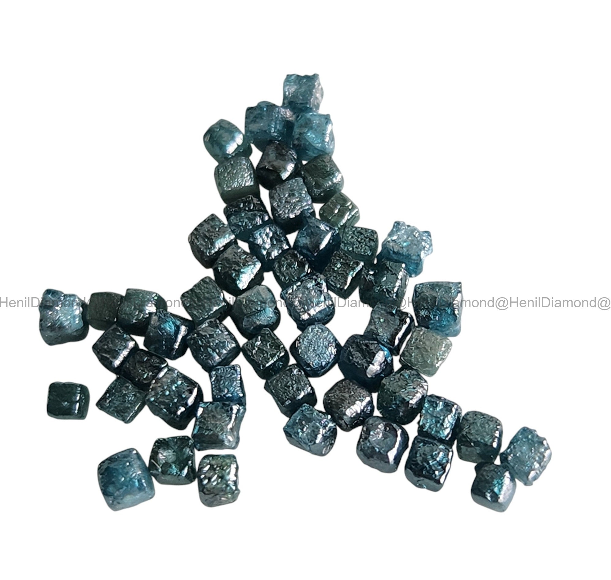 1.03 Ct 1.50-2.00 MM Natural Blue Cube Rough Loose Diamond for Jewelry
