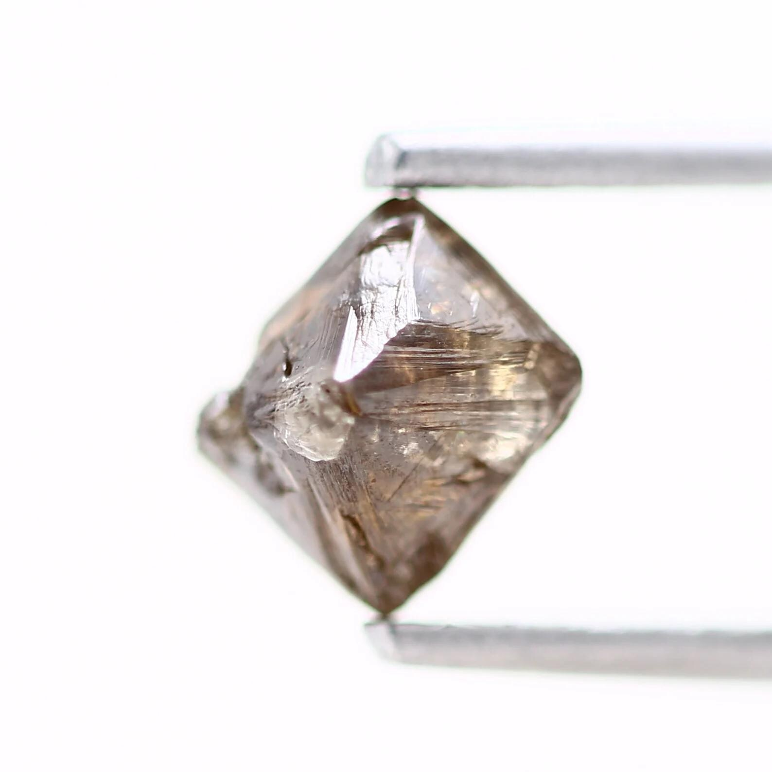 0.92 Ct Natural Brown Color Raw Rough Loose Diamond for Engagement Ring