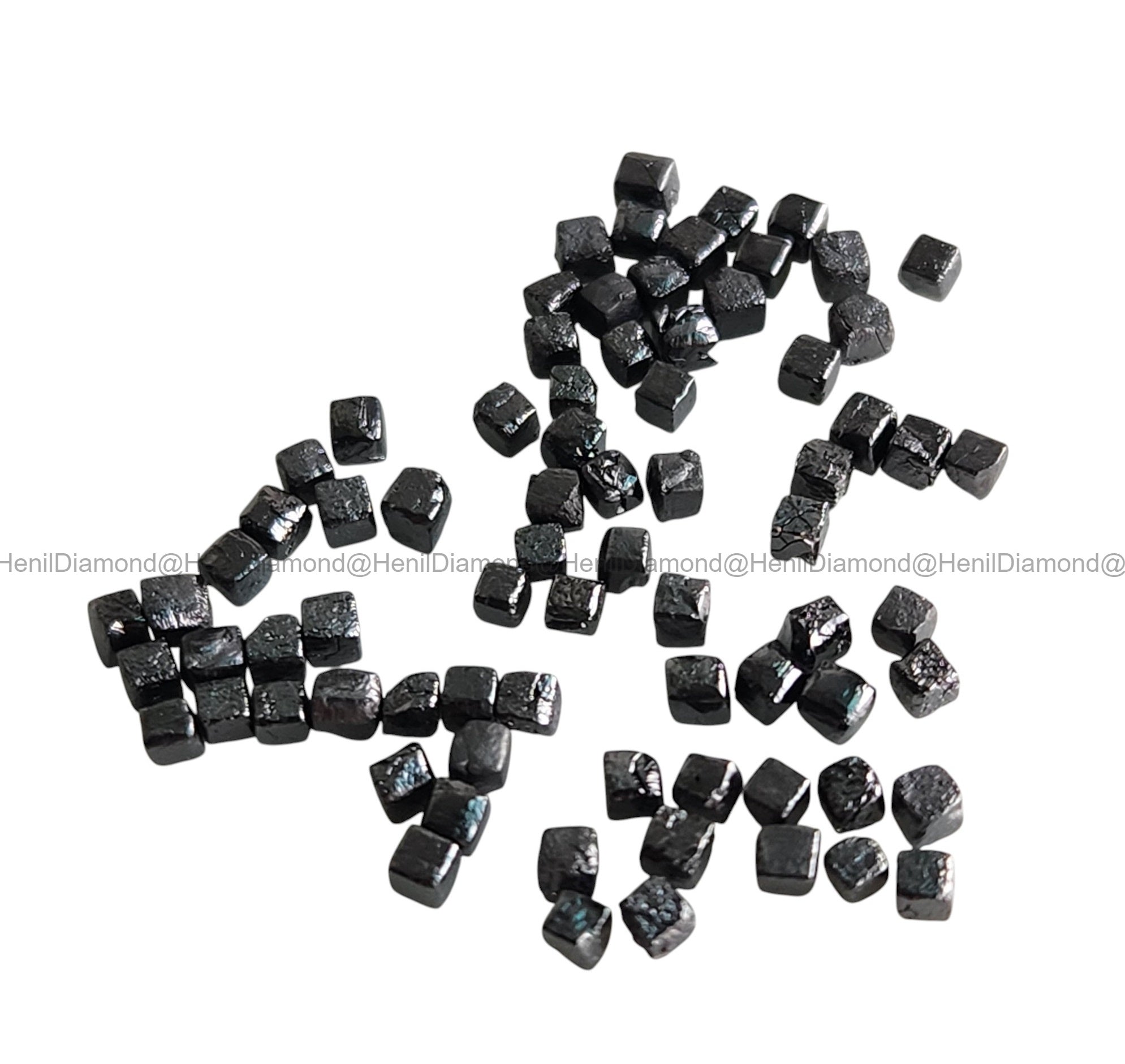 1.03 Ct 1.50-2.00 MM Natural Black Cube Rough Loose Diamond for Jewelry