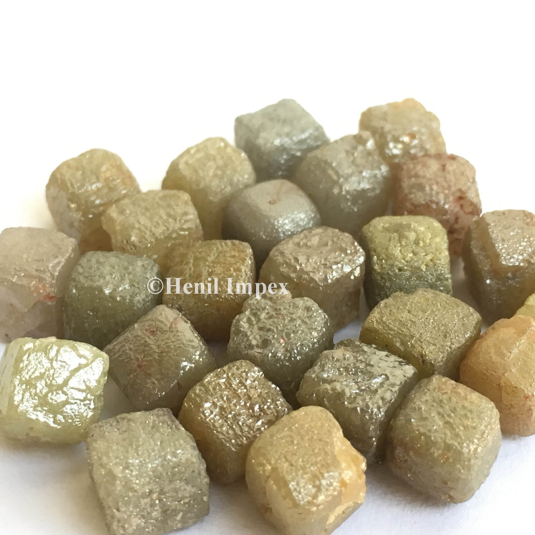 10.00+ Ct 5.00 to 7.00 MM Natural Mix Color Cube Shape Raw Rough Loose Diamond for Jewelry
