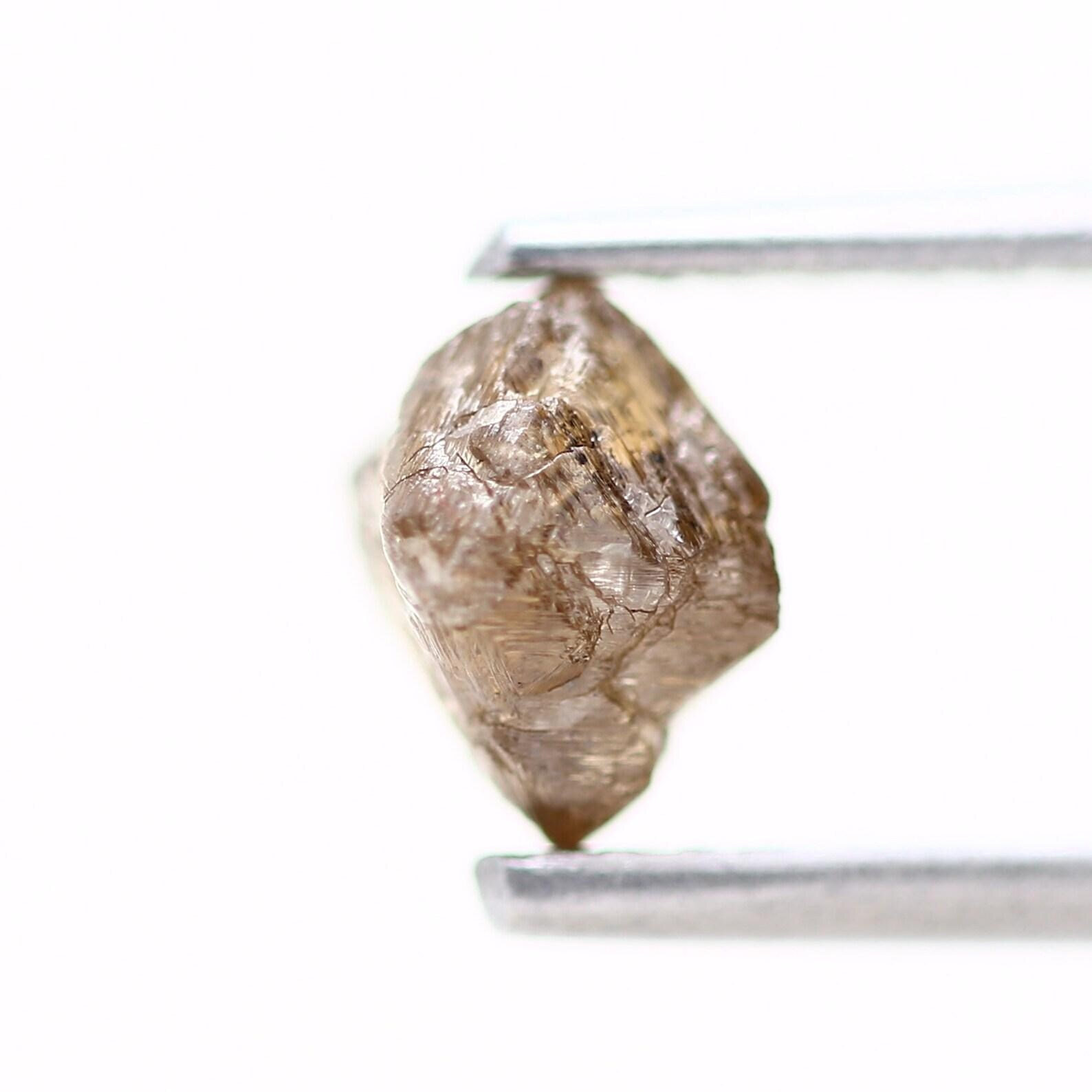 0.86 Ct Natural Brown Color Raw Rough Loose Diamond for Engagement Ring