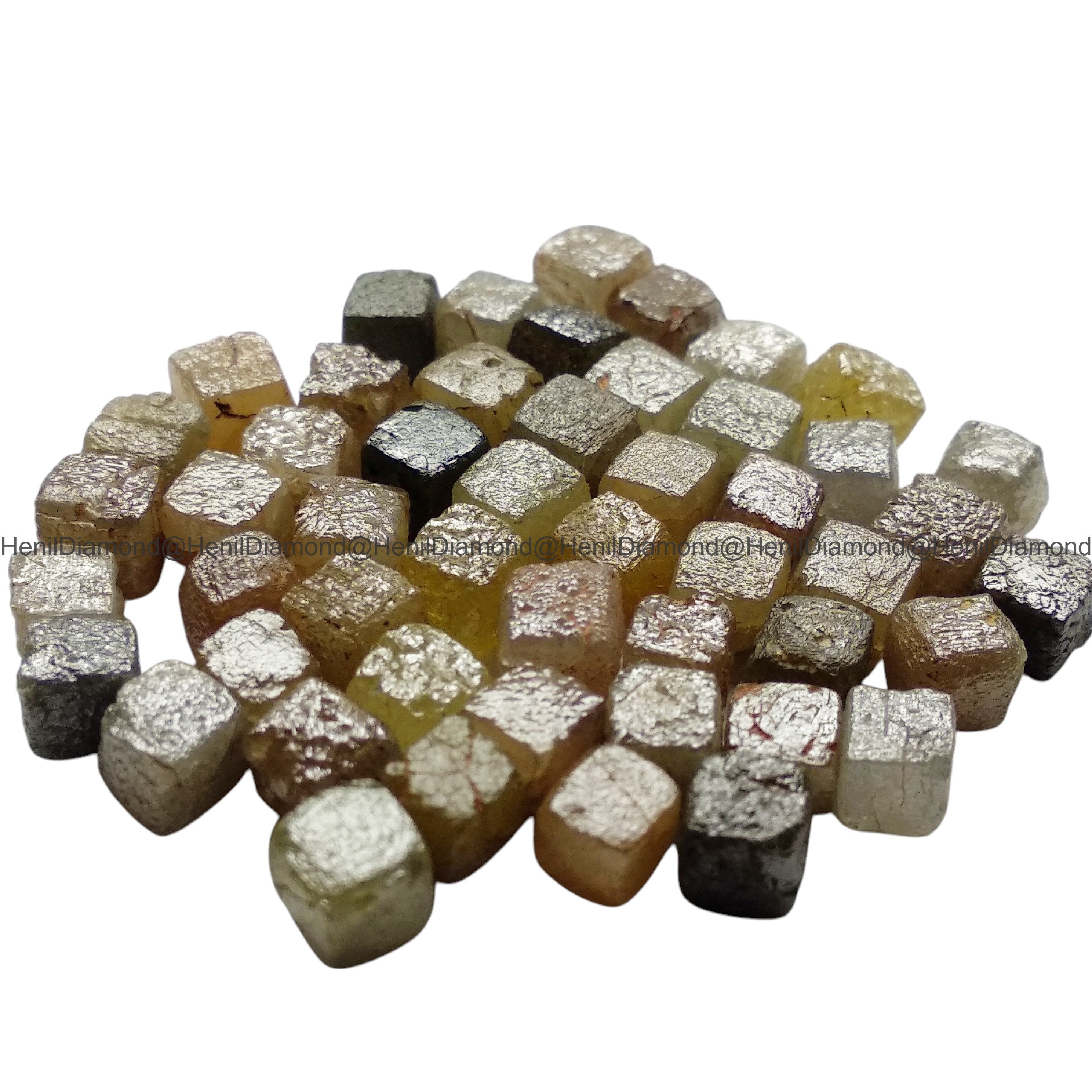 1.05 Ct 1.00-1.50 MM Natural Mix Color Cube Rough Loose Diamond for Jewelry